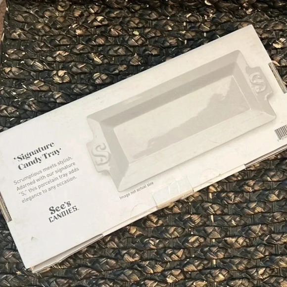 See’s Candy Signature Candy‎ Tray - Picture 7 of 8